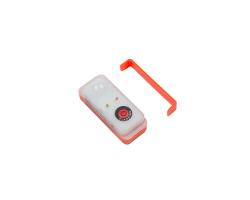 SOLAS Lifejacket Light - LED Lifejacket Lamp with Alkaline Batteries - M.E.D. 2014/90/EU, SOLAS-L.S.A. Code - Automatic Lifejacket Light - 03489 - IMPA 330143