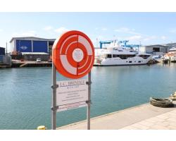 Lifebuoy Housing Signs  -   0