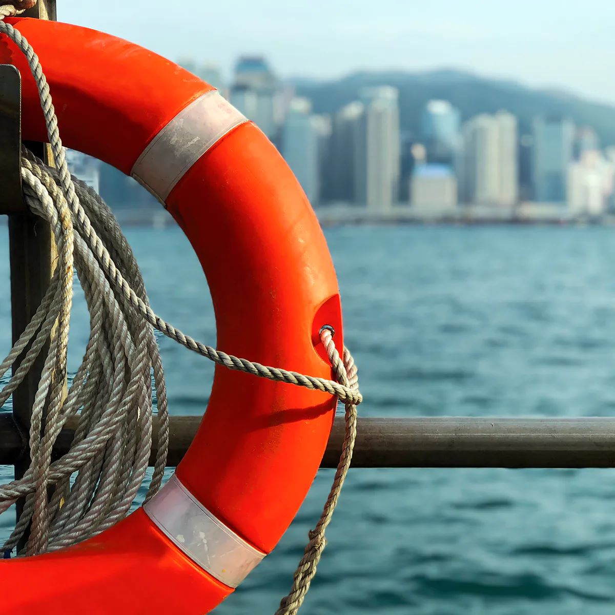 Lifebuoy Placement & Safety Guidelines to SOLAS Standards (2026 Guide)