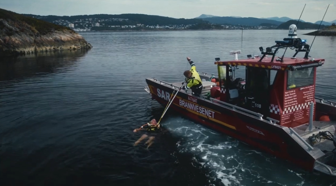 The SB Rescue Sling in Action: Fast Rescue Craft Demonstration with the Norwegian Coastguard