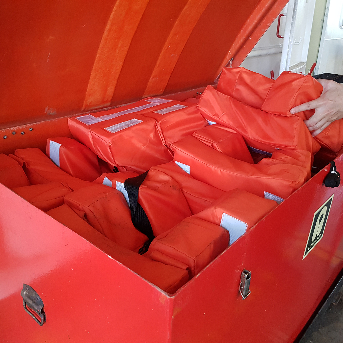 Passenger & Crew Lifejackets